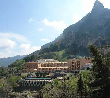 Sierra De Cazorla & 3* Hotel