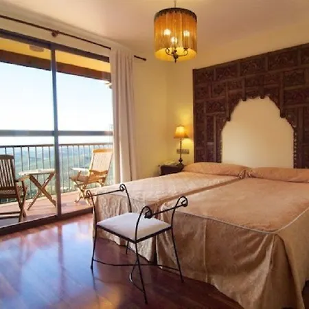 Sierra De Cazorla & 3* Hotel La Iruela